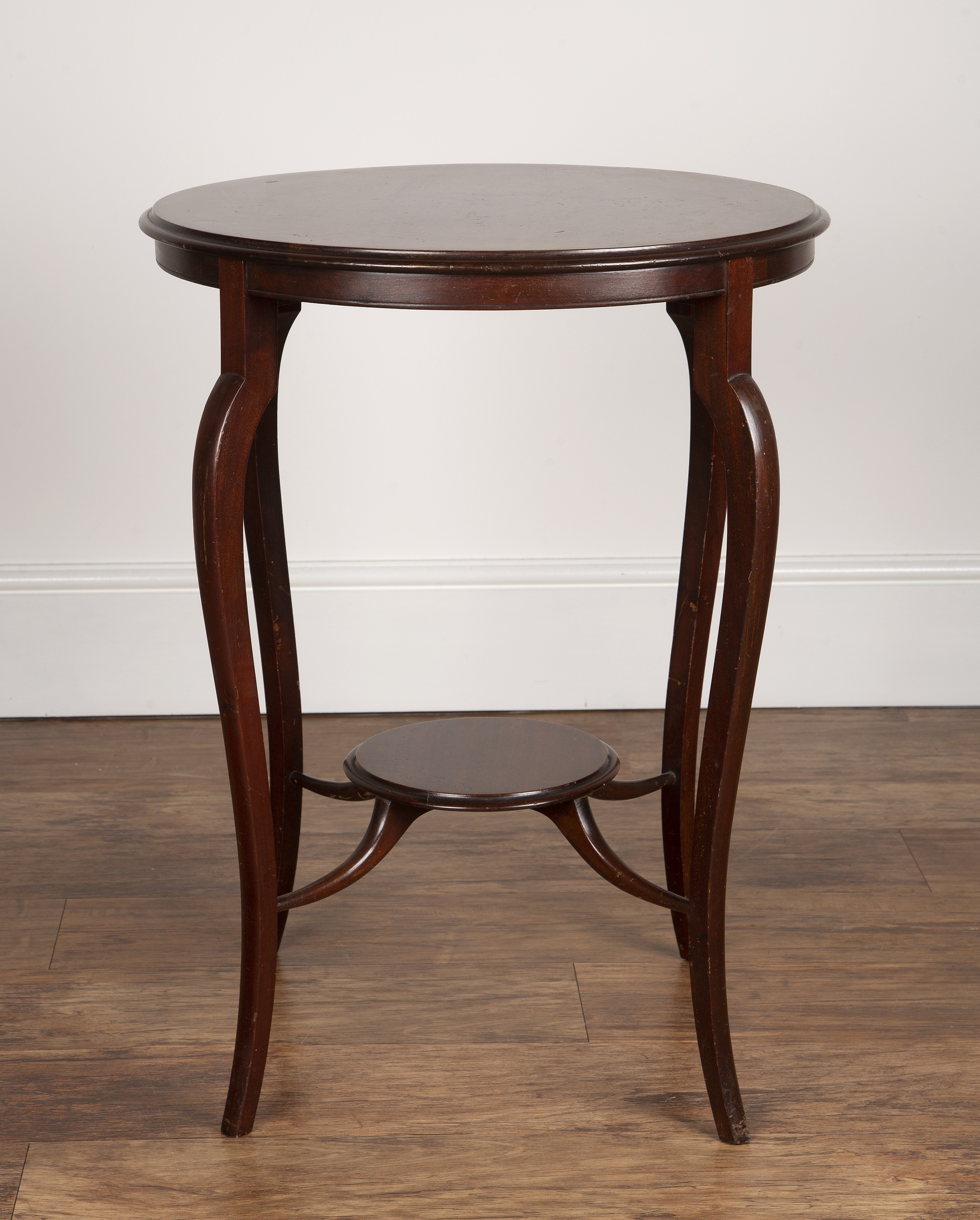 Appraisal: Mahogany occasional tableAesthetic movement with circular top cm wide x