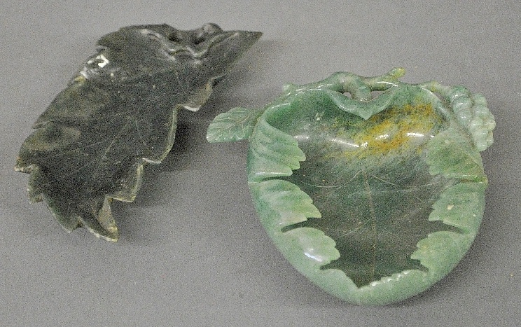 Appraisal: - Carved spinach jade grape leaf form dish x and