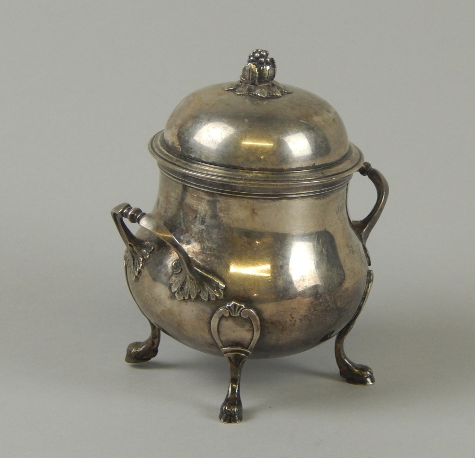 Appraisal: A thC Continental silver bowl and cover of inverted baluster