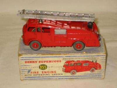 Appraisal: Fire Engine with extending ladder boxed F-G