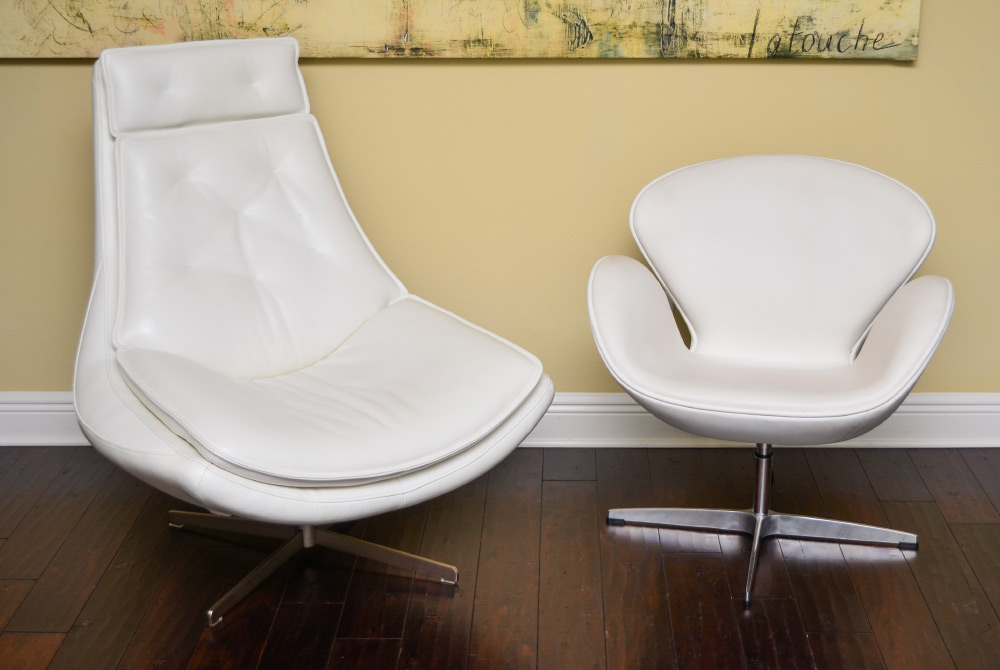 Appraisal: MODERN WHITE LEATHER CHAIRS contemporary chairs to include The Williams