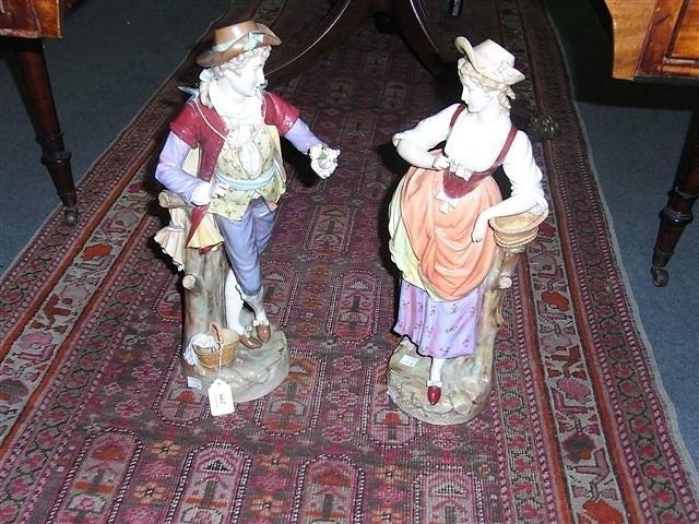 Appraisal: A PAIR OF LARGE MEISSEN STYLE CONTINENTAL PORCELAIN MODELS of