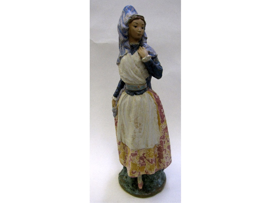 Appraisal: Nao figure of a Valencian girl with shawl