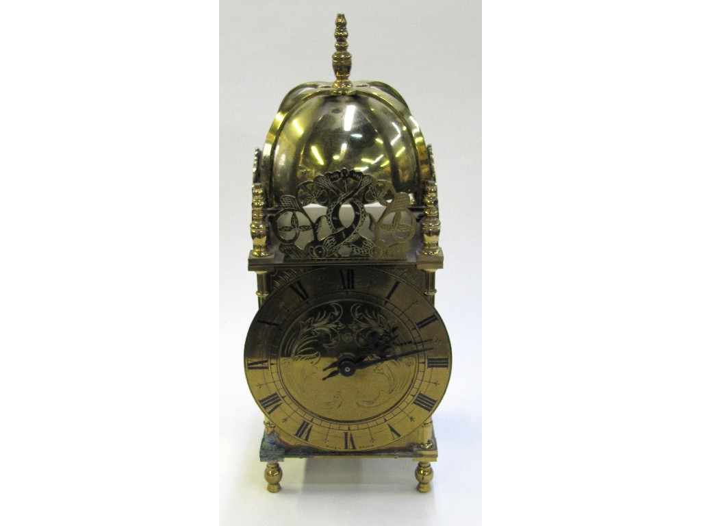 Appraisal: Brass lantern clock