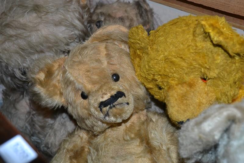 Appraisal: FIVE VINTAGE TEDDY BEARS ONE GROWLING FAULTS