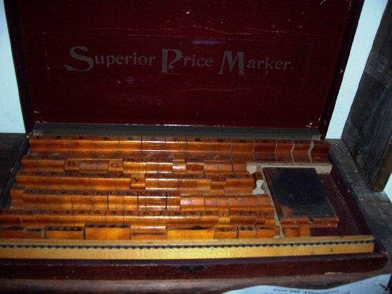 Appraisal: A 'Superior' Pricemarker containing sundry wooden ink pads etc