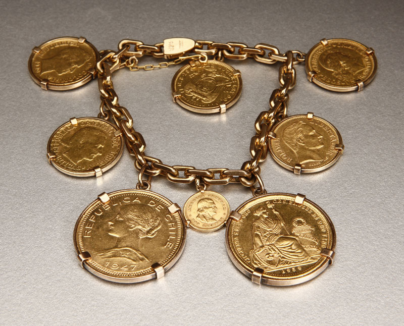 Appraisal: An K yellow gold coin bracelet An K yellow gold