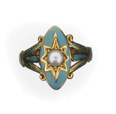 Appraisal: A ct gold ring With blue enamel decoration and centred