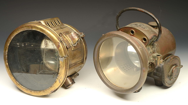 Appraisal: A BRASS CARBIDE CAR HEAD LAMP by H B with