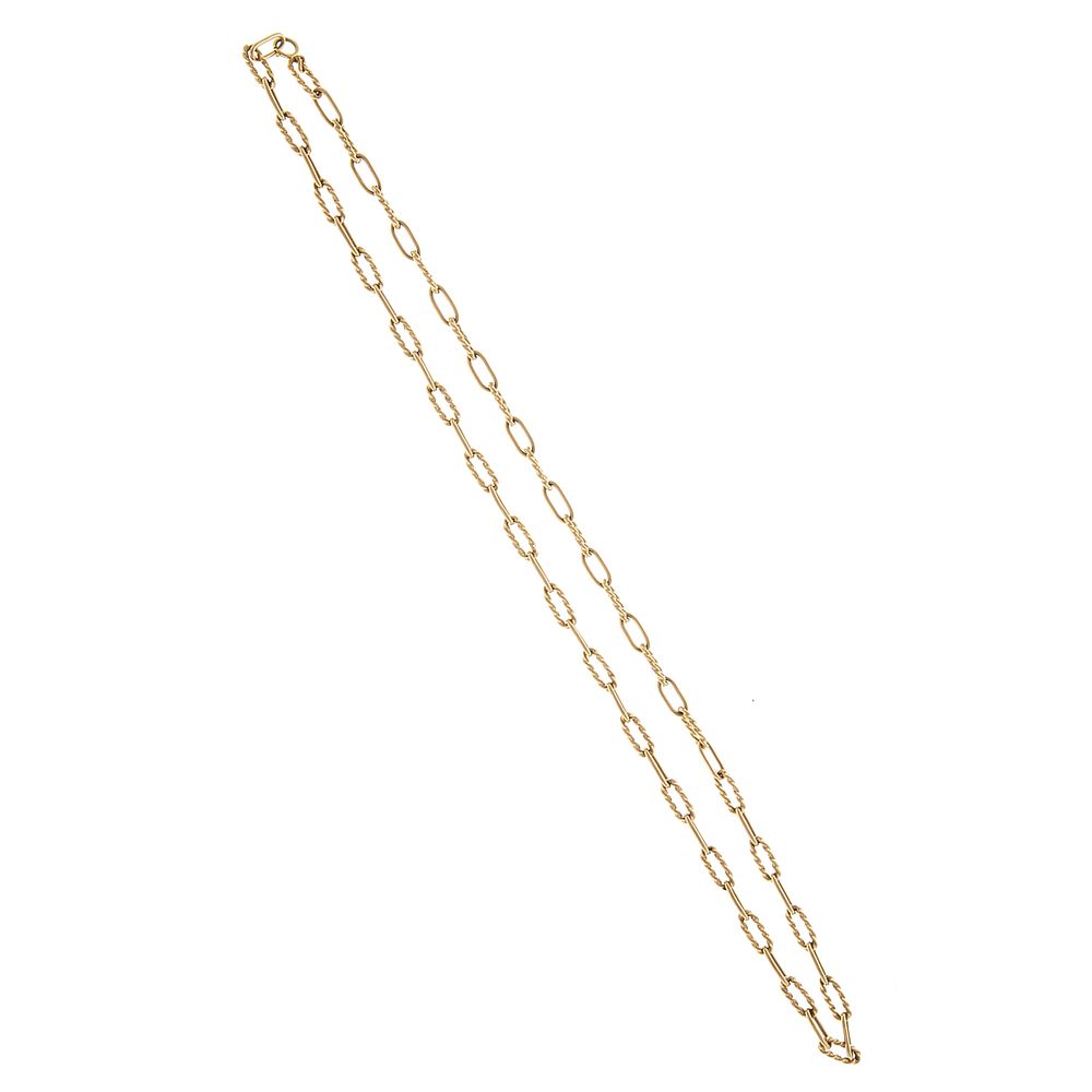 Appraisal: A K Twisted Smooth Link Chain K yellow gold link