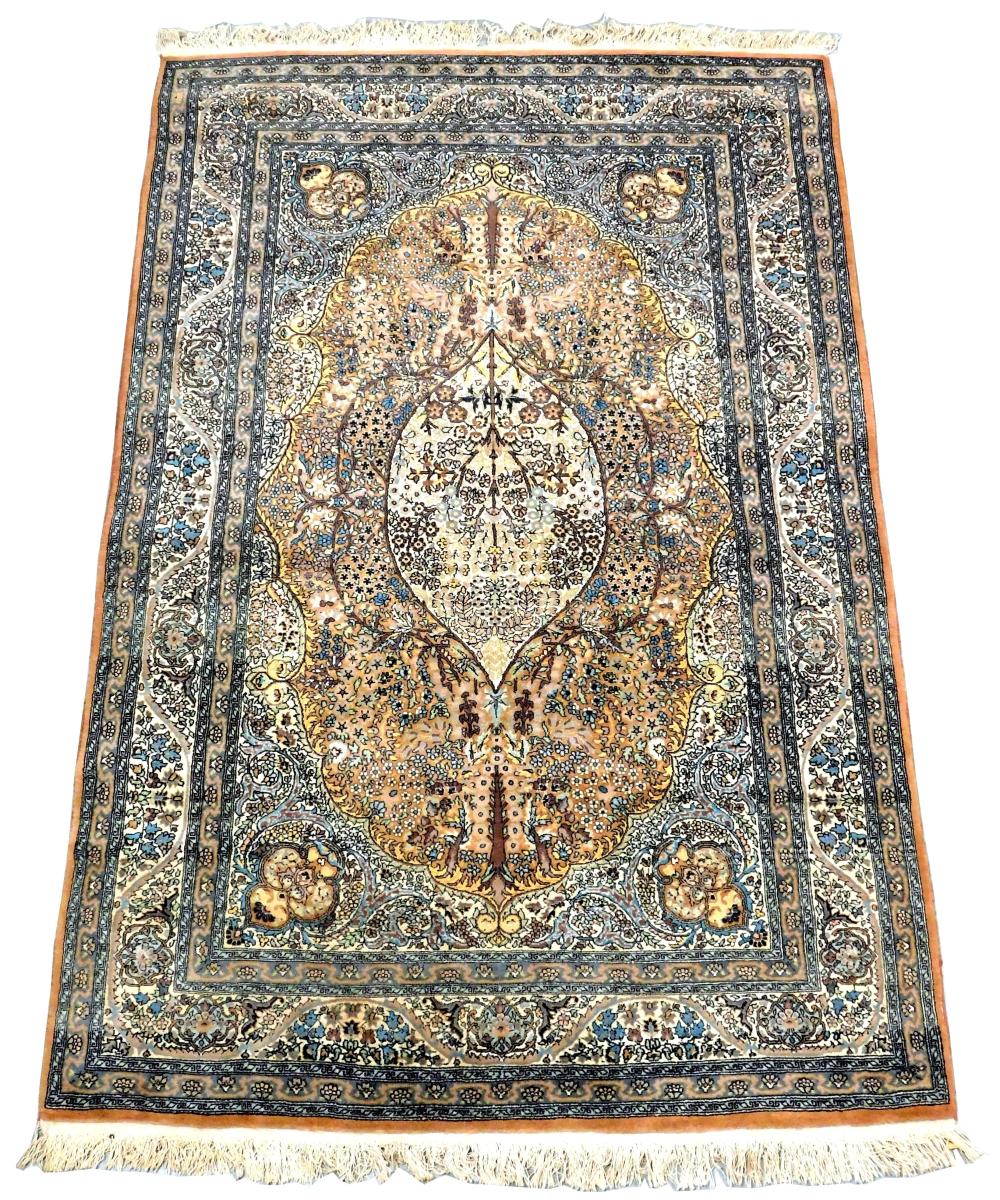 Appraisal: RUG Modern Persian style x wool on cotton tree of