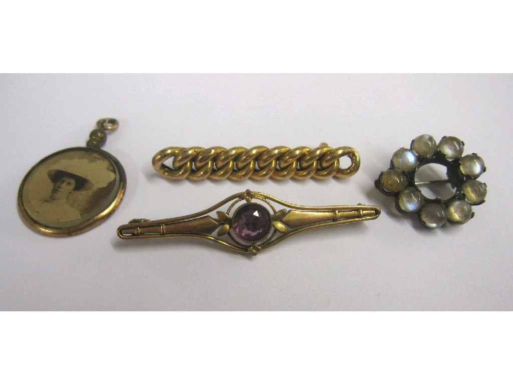 Appraisal: Lot comprising amethyst set yellow metal Art Nouveau bar brooch