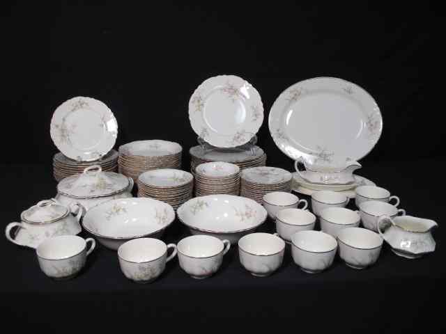 Appraisal: Vintage Homer Laughlin fine china dinnerware set ''Jean'' pattern -