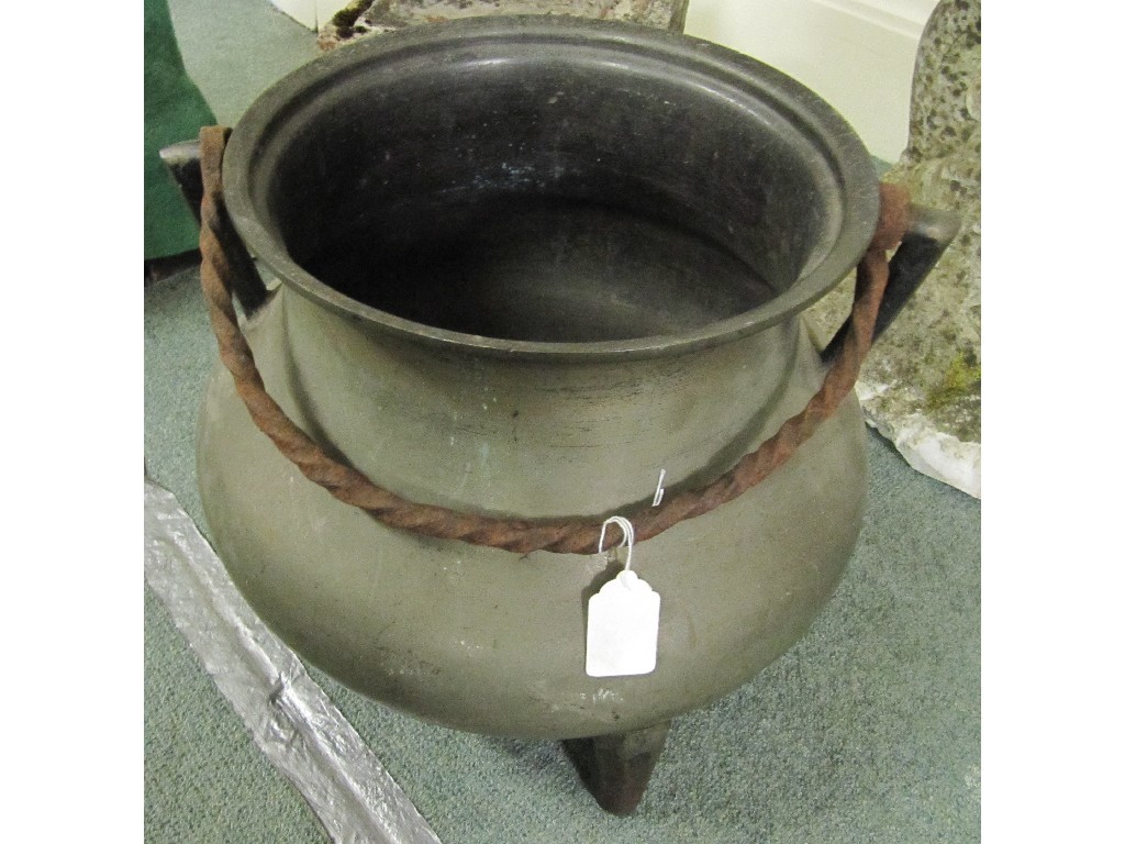 Appraisal: Cast iron cauldron with swing handle