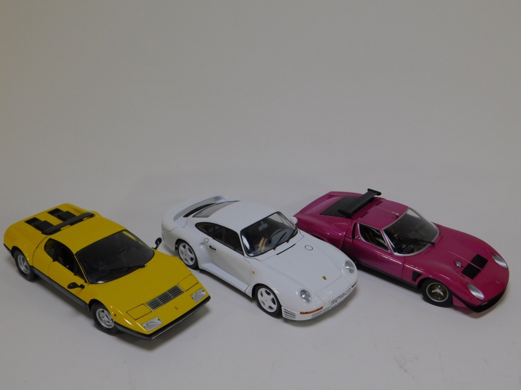 Appraisal: PC KYOSHO EXOTO LAMBORGHINI PORSCHE DIECAST GROUP Includes a Kyosho