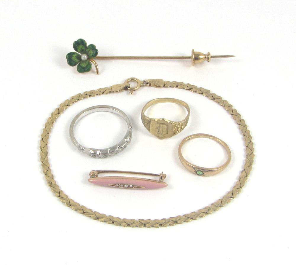 Appraisal: SIX ARTICLES OF GOLD JEWELRY including a k gold serpentine