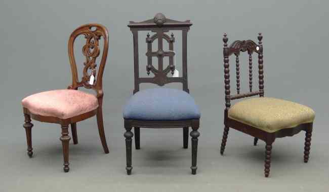 Appraisal: Lot three different Victorian carved chairs