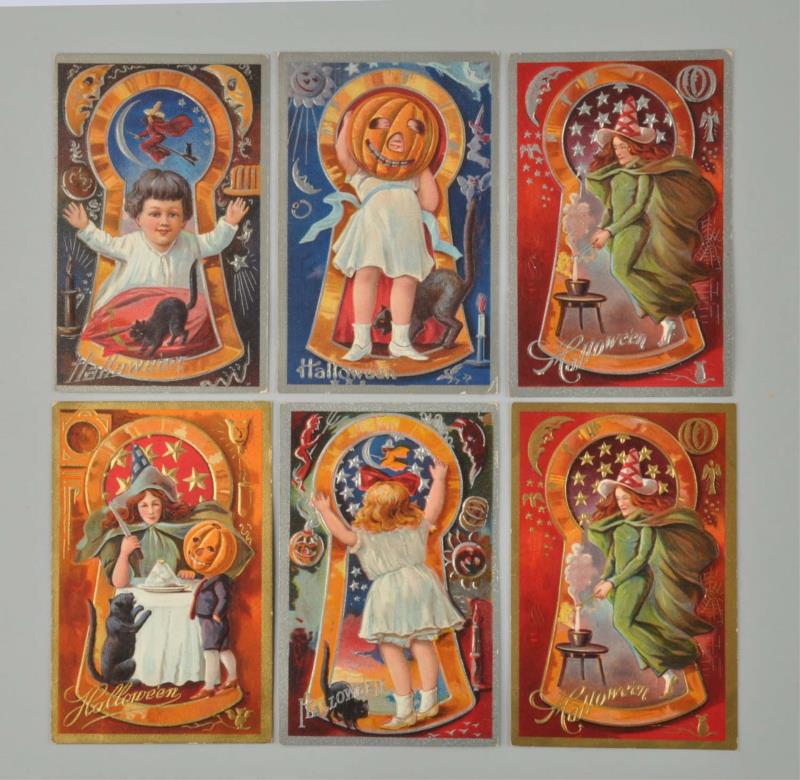 Appraisal: Lot Of Nash Keyhole Halloween Postcards This lot includes two