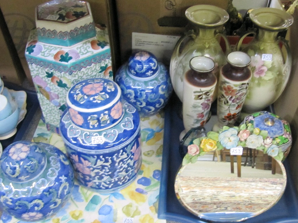 Appraisal: Lot comprising two trays of ceramics and glass Maling Barbola