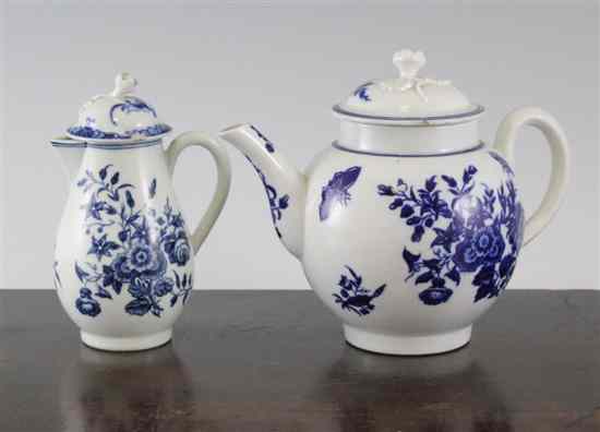 Appraisal: A Worcester three flowers pattern teapot and cover and matching