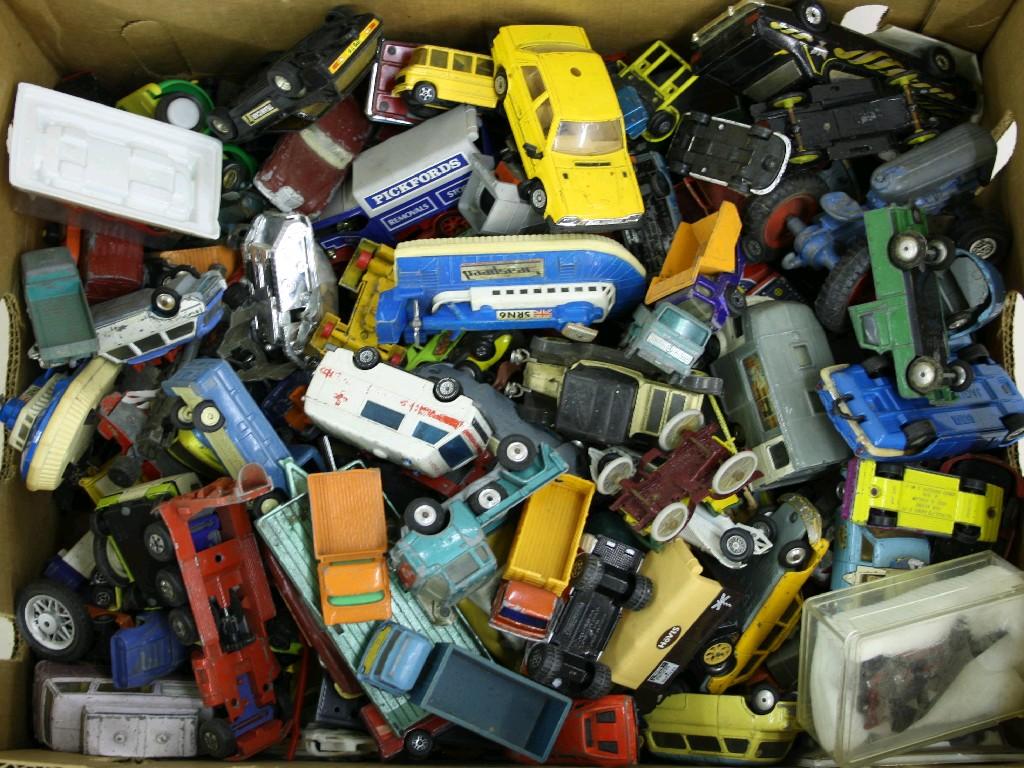 Appraisal: Quantity of diecast vehicles to include cars trucks etc