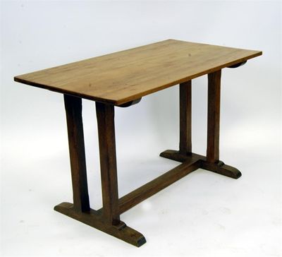 Appraisal: A Heal Co oak table rectangular top with squared legs