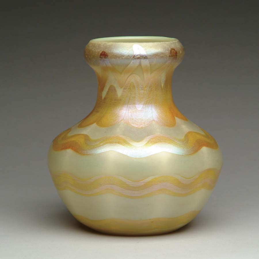 Appraisal: TIFFANY DECORATED VASE Beautiful Tiffany vase has bright gold iridescent