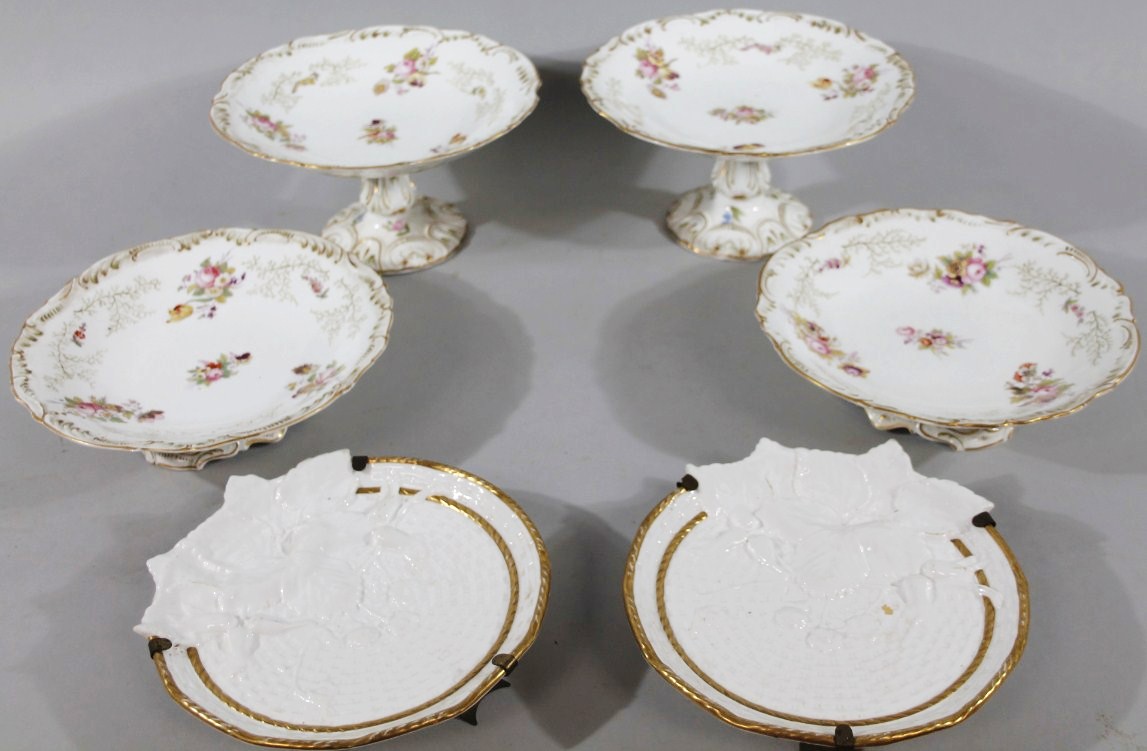 Appraisal: A late thC English porcelain part dessert service comprising a