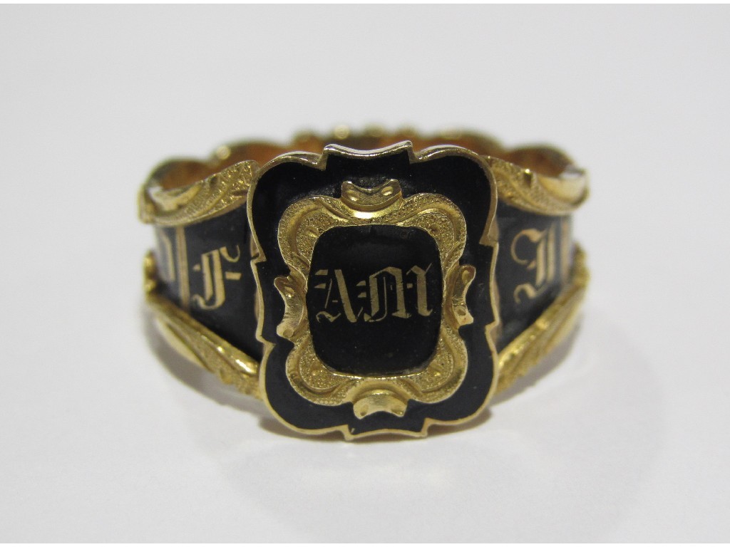 Appraisal: Victorian ct gold and black enamel mourning ring with an