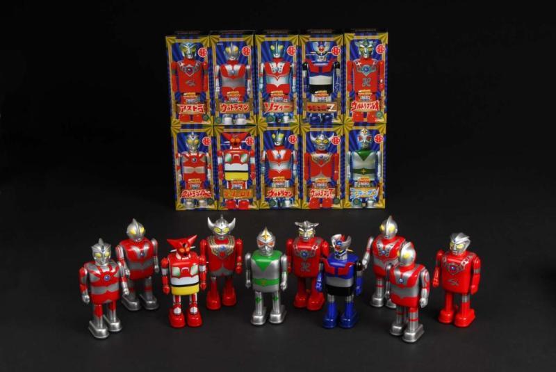 Appraisal: Lot of Tin Superhero Wind-Up Toys Description Japanese Includes ten