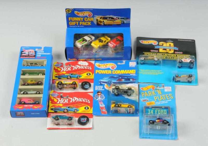 Appraisal: Lot of Misc Mattel Hot Wheels Vehicle Sets Description Includes