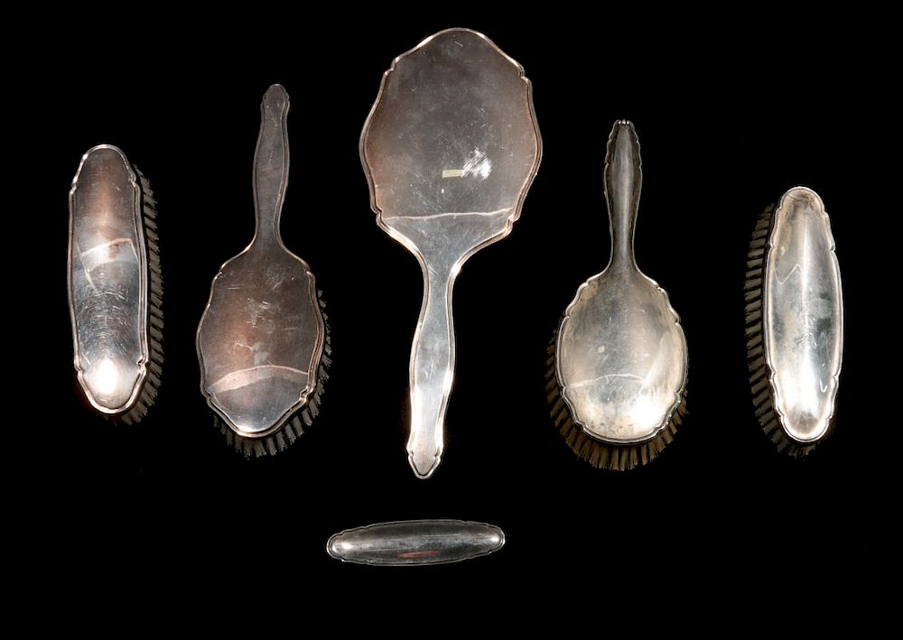 Appraisal: A SIX-PIECE SILVER DRESSER SET STAMPED Hand mirror and various