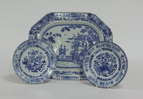 Appraisal: A Chinese blue and white meat dish th Century of