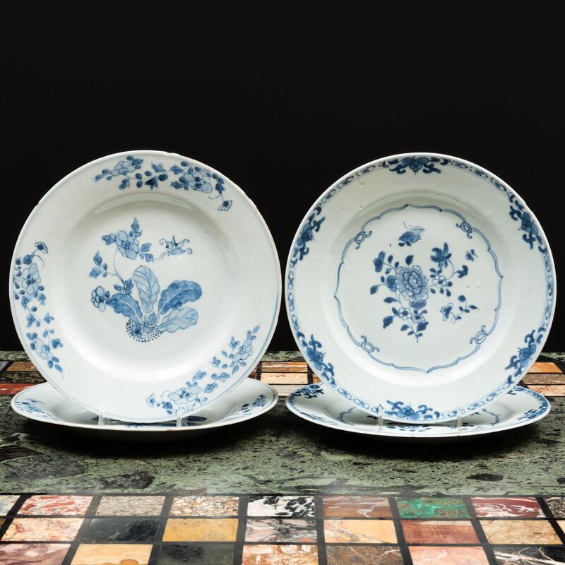 Appraisal: Two Pairs of Chinese Export Blue and White Porcelain Plates