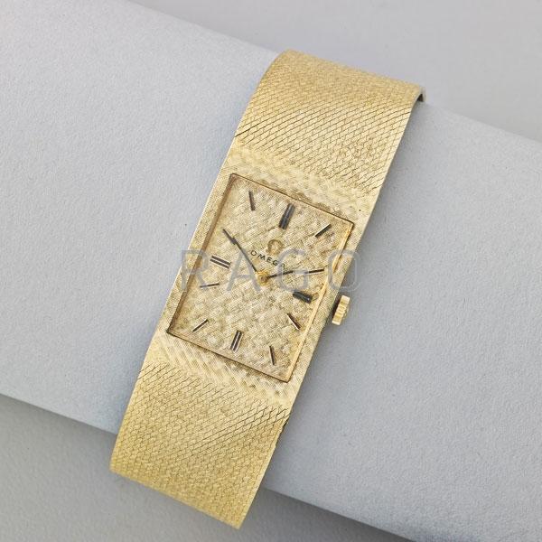 Appraisal: GENTLEMEN'S K GOLD OMEGA SWISS DRESS WATCH Condition Report