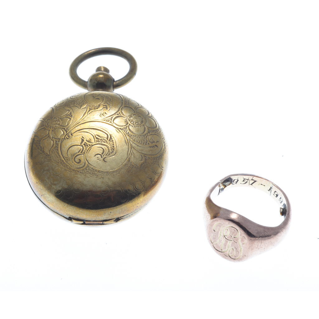 Appraisal: A silver gilt sovereign holder of plain circular outline with