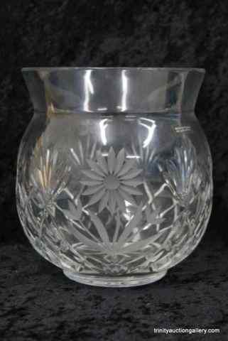 Appraisal: Large Lead Crystal Daisy Etched Bulb VaseFrom the estate is