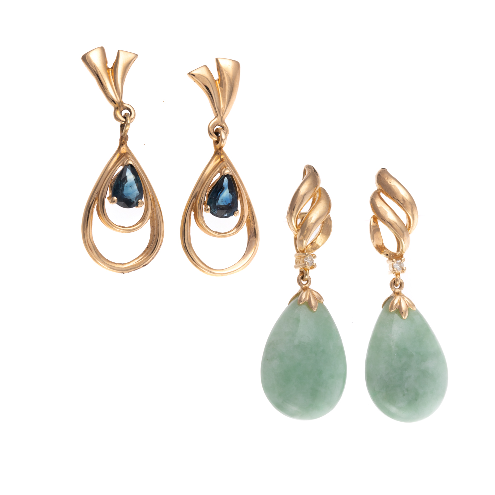 Appraisal: A PAIR OF JADE EARRINGS SAPPHIRE EARRINGS IN K K