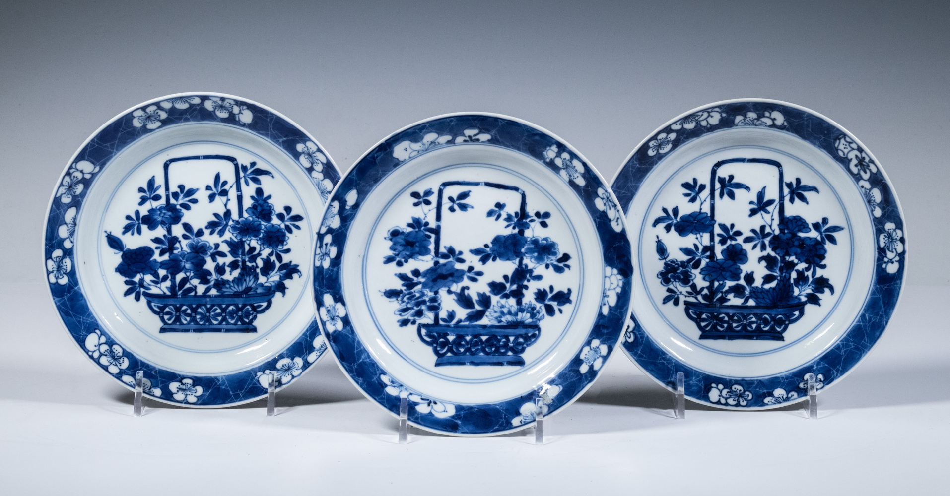 Appraisal: CHINESE BLUE WHITE DISHES KANGXI PERIOD Set of Late th-