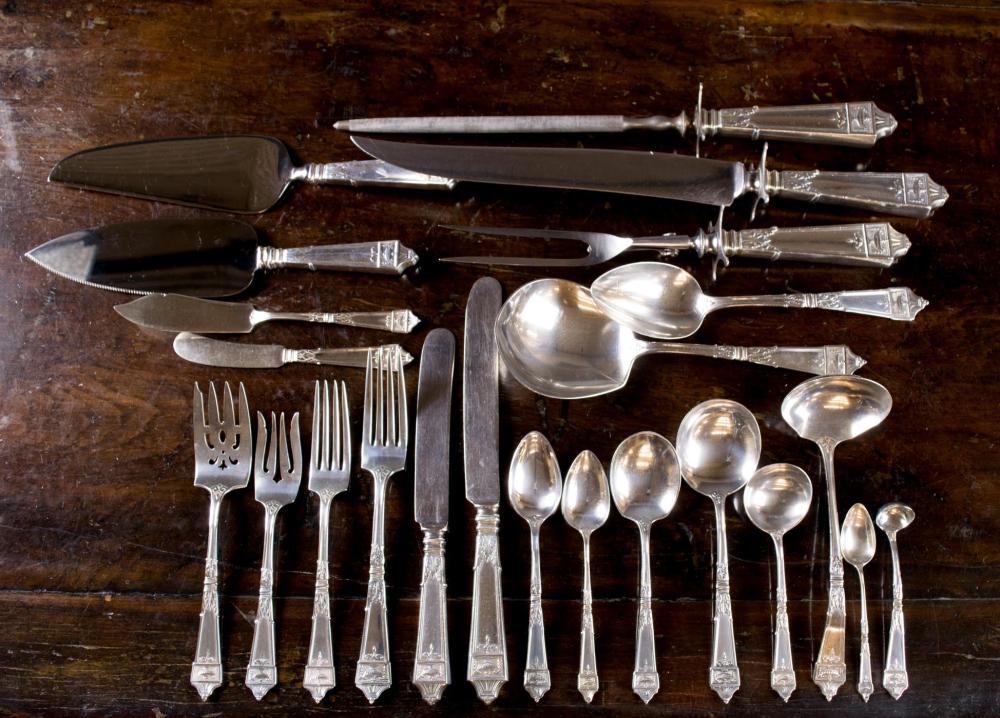 Appraisal: GORHAM LANSDOWNE STERLING SILVER FLATWARE SET pieces comprised of assorted