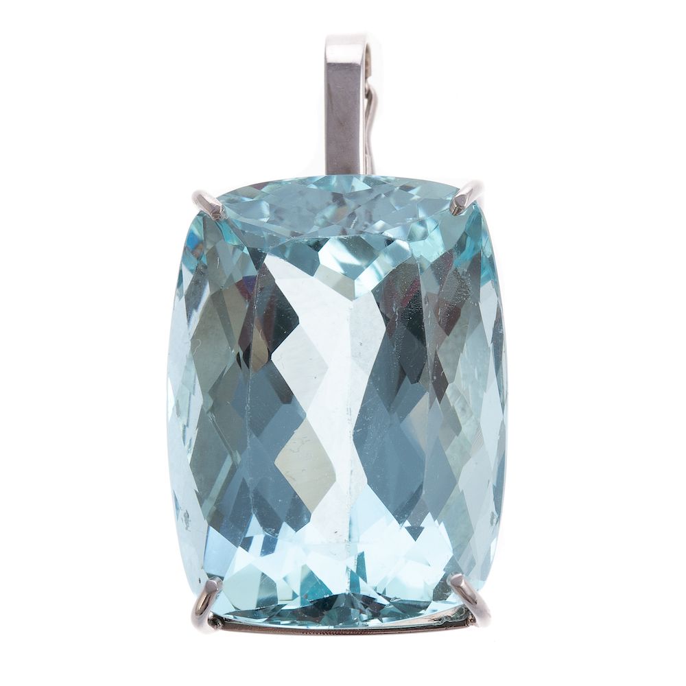 Appraisal: A Ladies GIA Certified Aquamarine Pendant in K K white