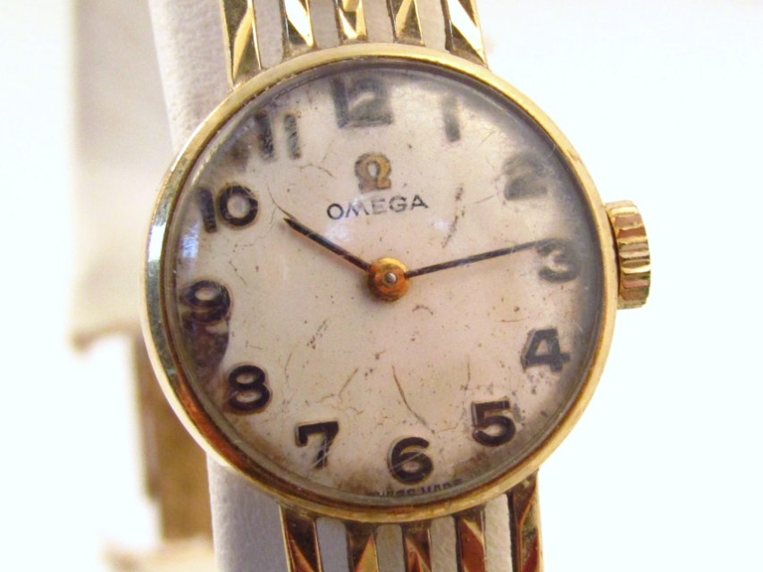 Appraisal: A ladies Omega cocktail watch the circular cm dia dial