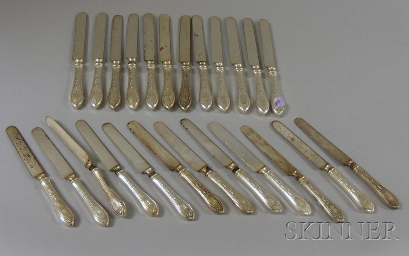 Appraisal: Twenty-four Whiting Sterling Handled Knives Adam pattern lg or in