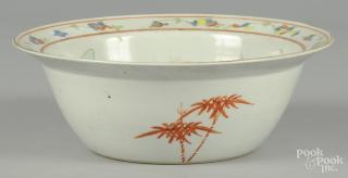 Appraisal: Chinese export porcelain bowl th c '' h '' dia