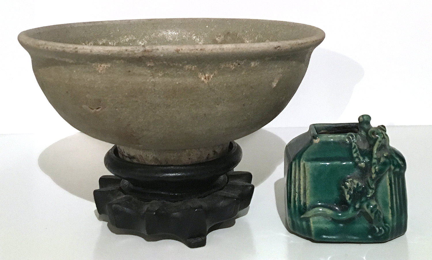 Appraisal: A CHINESE CELADON BOWL AND INK POT SONG OR YUAN