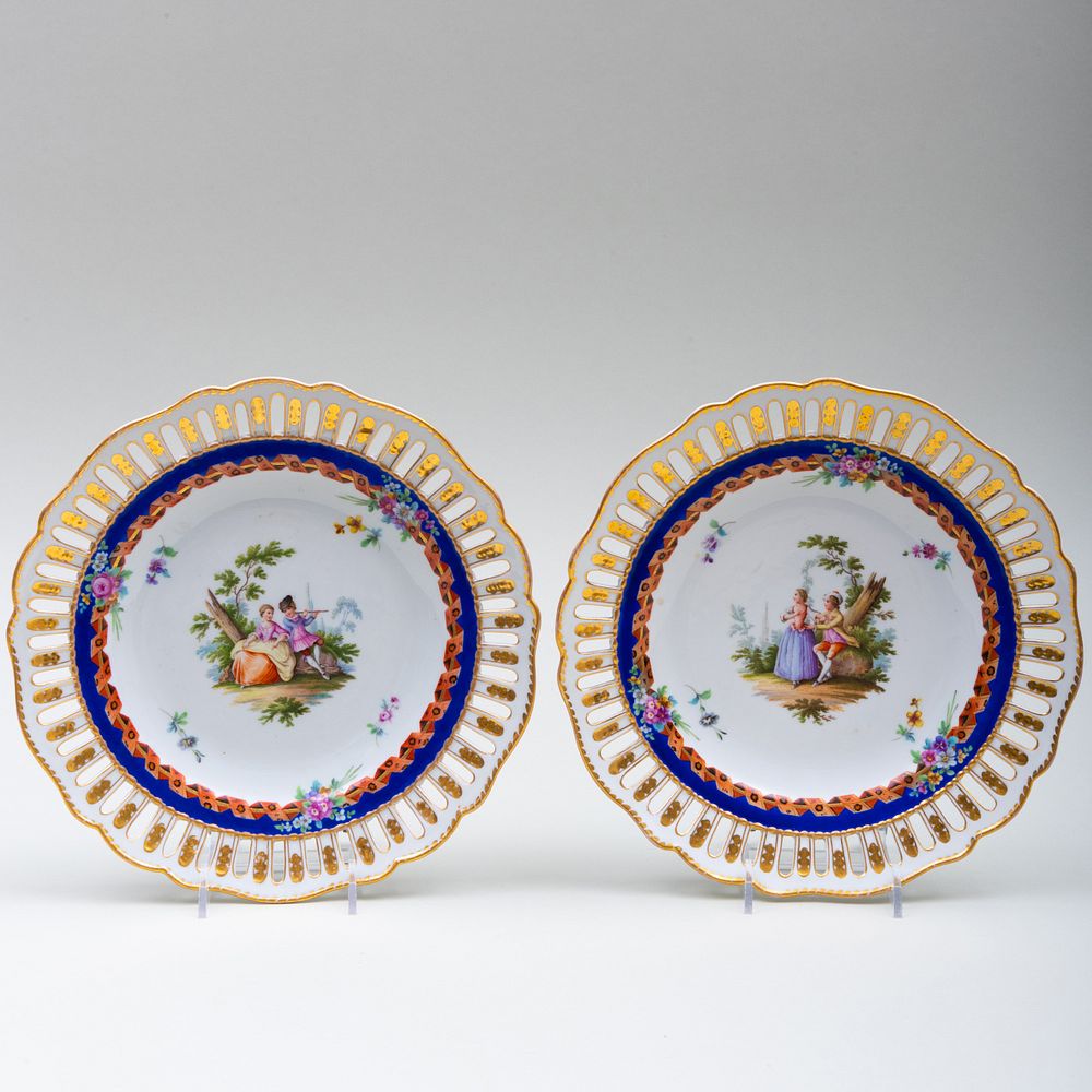 Appraisal: Pair of Meissen Marcolini Porcelain Plates with Reticulated Rims Blue