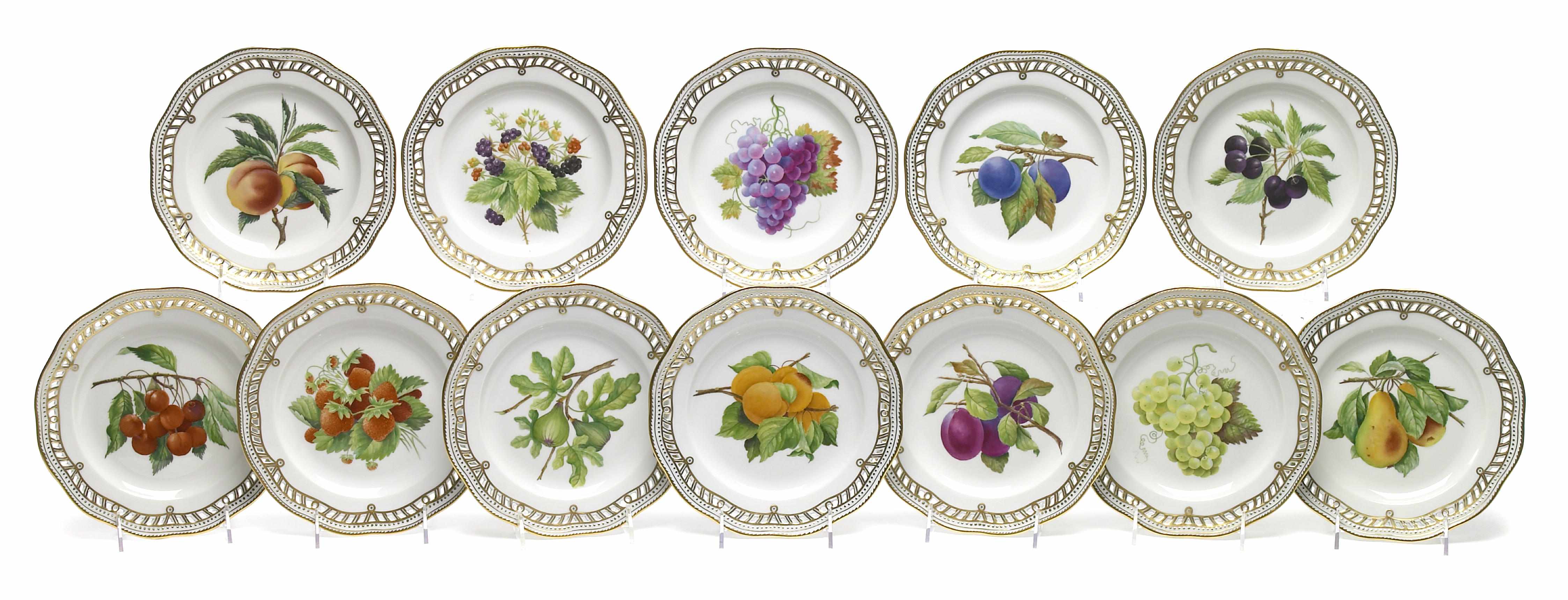 Appraisal: A set of twenty eight Royal Copenhagen porcelain Fruit Service