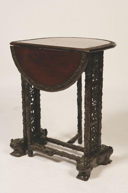 Appraisal: A CHINESE HARDWOOD GATELEG OCCASIONAL TABLE the rectangular top with