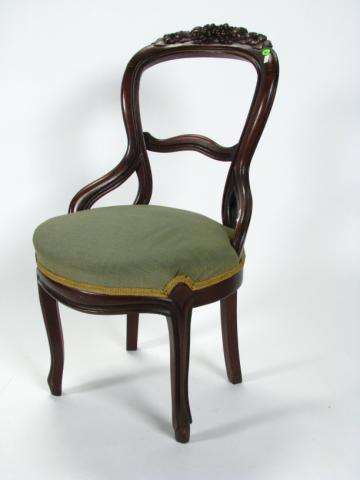 Appraisal: Balloon back Victorian side chair with fruit and nut carvings