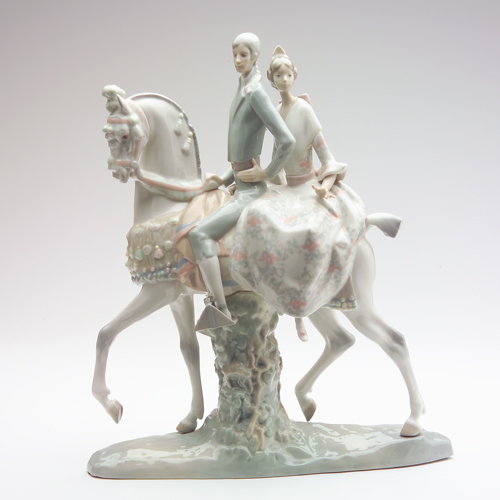 Appraisal: Lladro Valencia group by Fulgaencio Garcia Issued in and retired